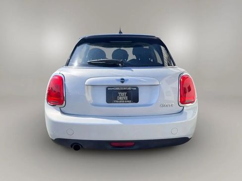 Used 2015 MINI Cooper 4-Door Hardtop FWD image 10