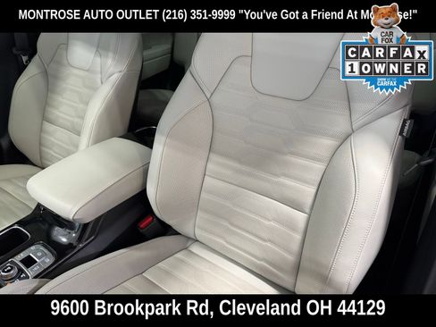 Used 2025 Kia Telluride SX Prestige AWD/4WD image 29