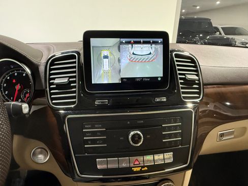 Used 2019 Mercedes-Benz GLS 450 4MATIC w/ Premium 1 Package image 28