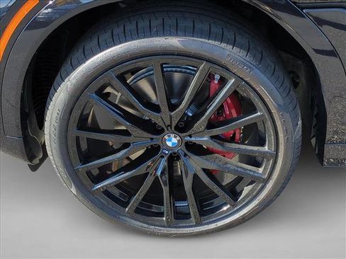 New 2026 BMW X6 xDrive40i w/ Climate Comfort Package image 17