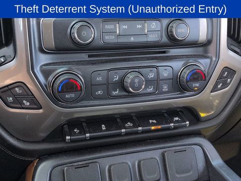 Used 2018 Chevrolet Silverado 1500 High Country AWD/4WD image 29