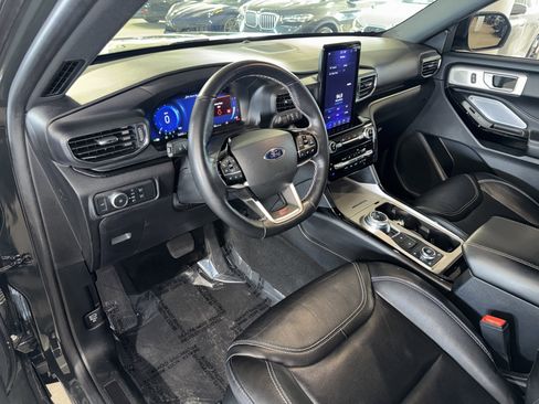 Used 2022 Ford Explorer ST w/ Equipment Group 401A image 21