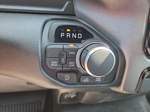 New 2026 RAM 1500 Warlock AWD/4WD image 12