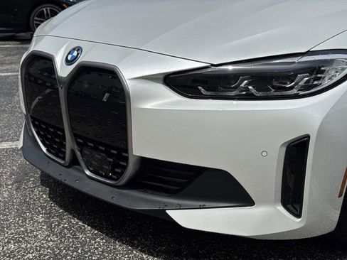 Certified 2023 BMW i4 eDrive35 RWD image 10