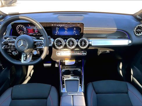 Used 2025 Mercedes-Benz GLB 35 AMG AMG GLB 35 image 16