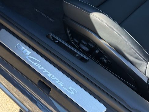 Used 2025 Porsche 911 Carrera S image 28