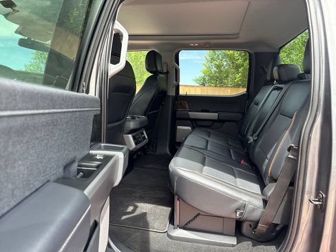 Certified 2025 Ford F350 Lariat AWD/4WD image 19