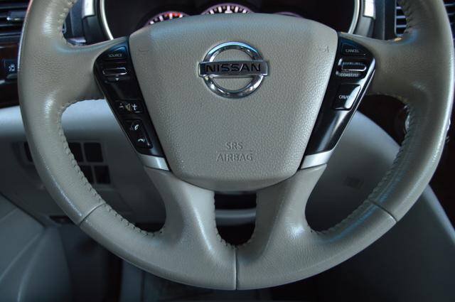 Used 2015 Nissan Quest SV w/ Leather Package FWD image 20