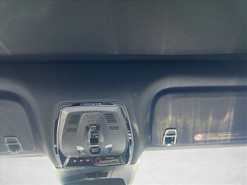 Used 2024 Cadillac Lyriq Sport RWD image 13