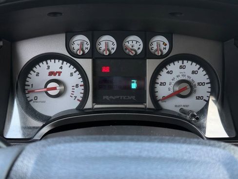 Used 2010 Ford F150 Raptor AWD/4WD image 21