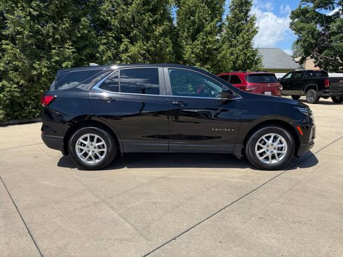 Used 2024 Chevrolet Equinox LT FWD image 31