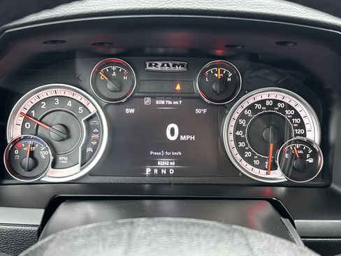 Used 2018 RAM 2500 Laramie w/ Sport Appearance Group image 20