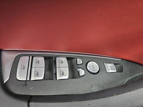 Used 2024 BMW X3 sDrive30i w/ Convenience Package image 28