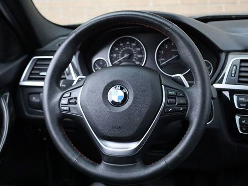 Used 2018 BMW 330e image 24