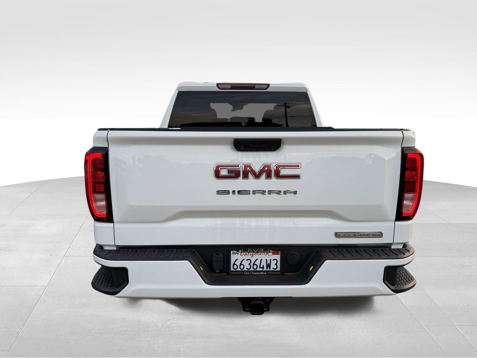 Used 2023 GMC Sierra 1500 Elevation RWD image 4