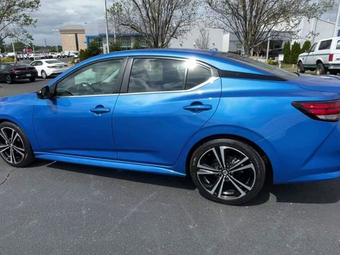 Used 2023 Nissan Sentra SR w/ Electronics Package image 6