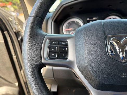 Used 2024 RAM 1500 Classic SLT AWD/4WD image 15