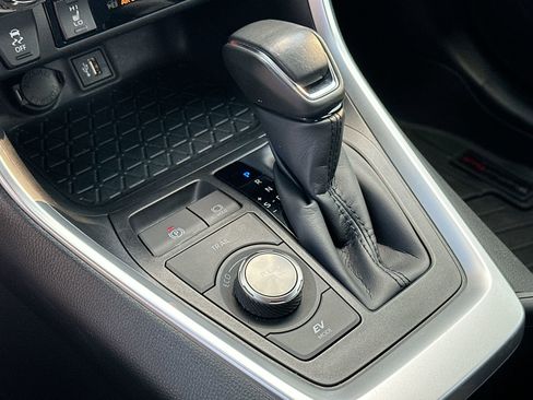 Used 2023 Toyota RAV4 XSE image 19