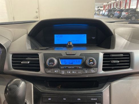 Used 2011 Honda Odyssey EX image 14
