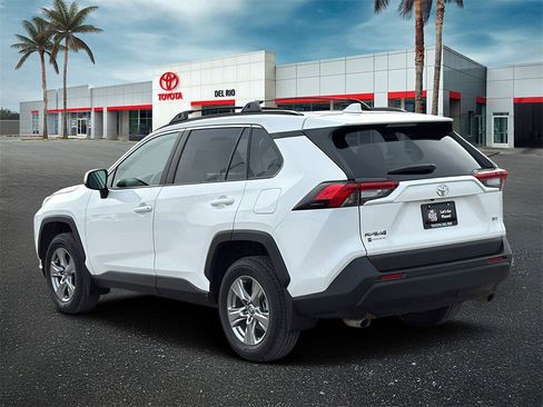 Used 2024 Toyota RAV4 XLE w/ Convenience Package image 4