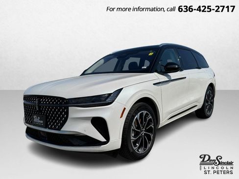 Certified 2025 Lincoln Nautilus Reserve image 1