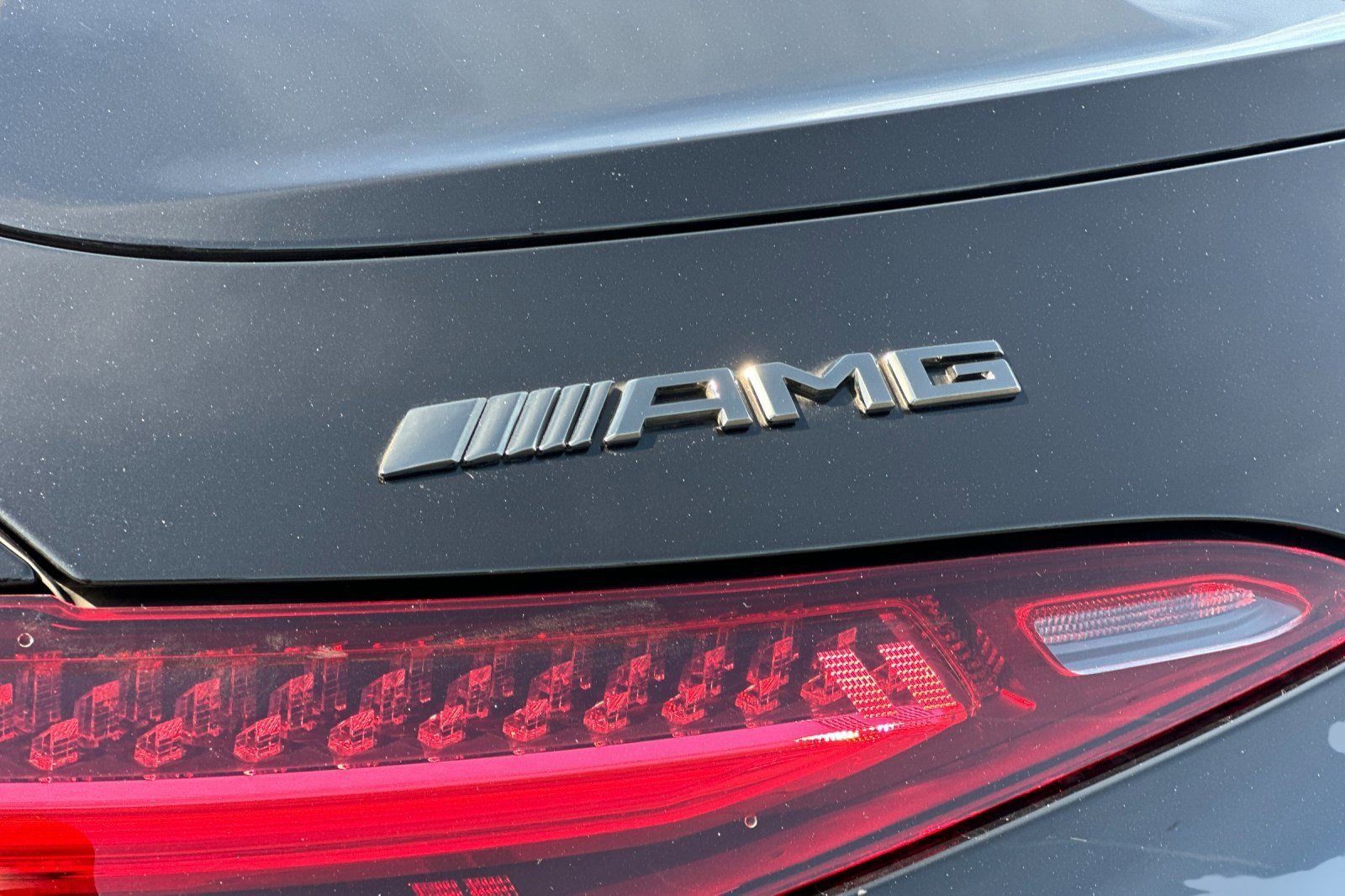 Used 2023 Mercedes-Benz SL 63 AMG 4MATIC image 35