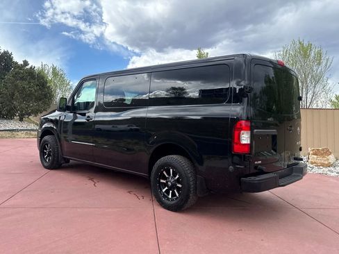 Used 2021 Nissan NV 3500 S image 5