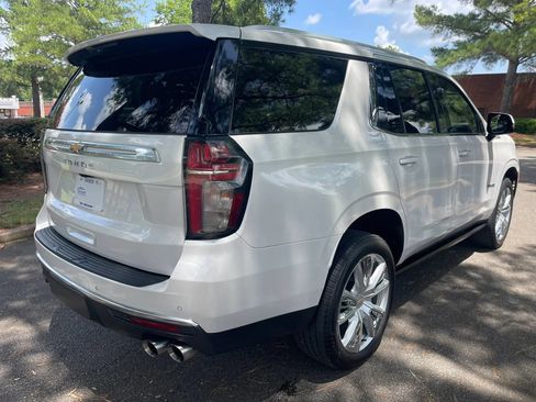 Used 2021 Chevrolet Tahoe High Country w/ Premium Package RWD image 5