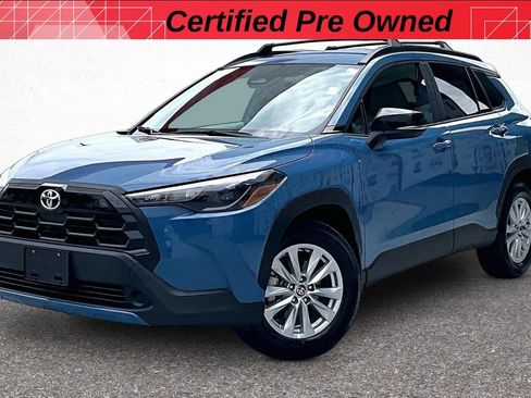 Certified 2026 Toyota Corolla Cross LE FWD image 6