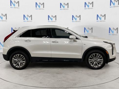 Used 2024 Cadillac XT4 Premium Luxury w/ Cold Weather Package image 6