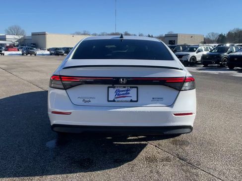 Certified 2023 Honda Accord Sport image 8