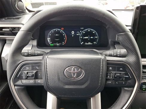 New 2026 Toyota 4Runner Trailhunter image 9