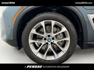 Certified 2024 BMW X5 xDrive50e video 2