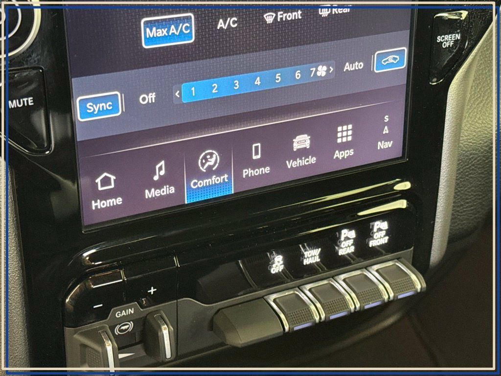Used 2026 RAM 2500 Big Horn AWD/4WD image 28