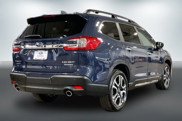 Used 2025 Subaru Ascent Touring AWD/4WD image 13
