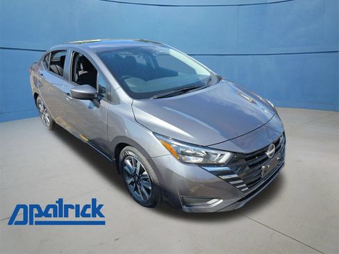 Used 2025 Nissan Versa SV w/ Trunk Package FWD image 1