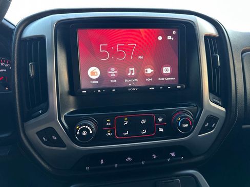 Used 2015 GMC Sierra 2500 SLE w/ Suspension Package, Off-Road image 21