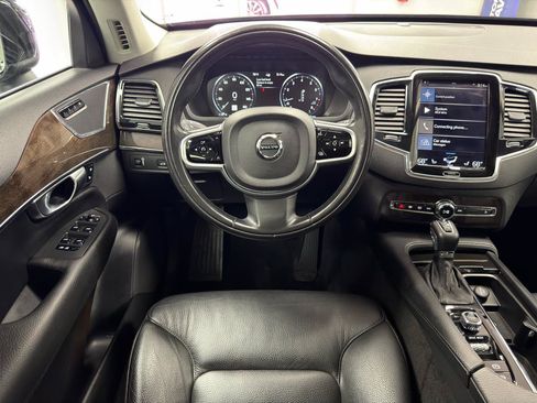 Used 2018 Volvo XC90 T6 Momentum w/ Convenience Package AWD/4WD image 27