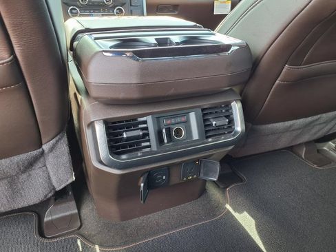 Used 2022 Ford F150 King Ranch w/ Equipment Group 601A High AWD/4WD image 17