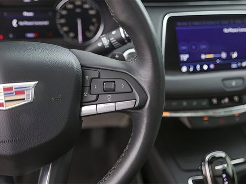 Used 2023 Cadillac XT4 Luxury w/ Driver Awareness Package image 13