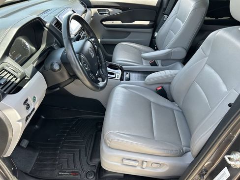 Used 2018 Honda Ridgeline RTL-E image 19