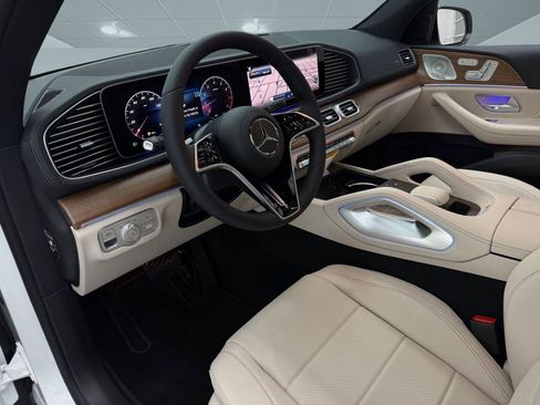 New 2026 Mercedes-Benz GLE 350 4MATIC image 3
