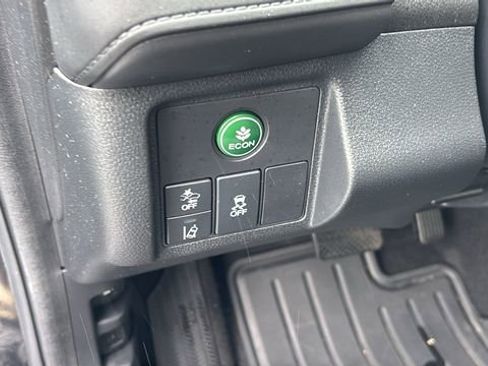 Used 2019 Honda HR-V EX-L image 13
