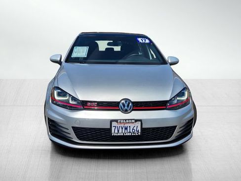 Used 2017 Volkswagen GTI SE FWD image 2
