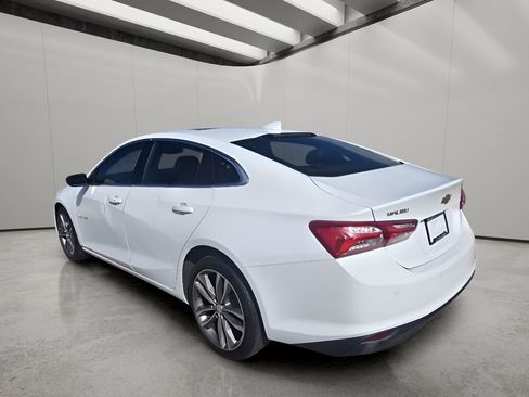 Used 2024 Chevrolet Malibu LT image 3