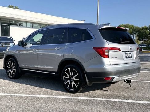 Used 2021 Honda Pilot Touring image 5
