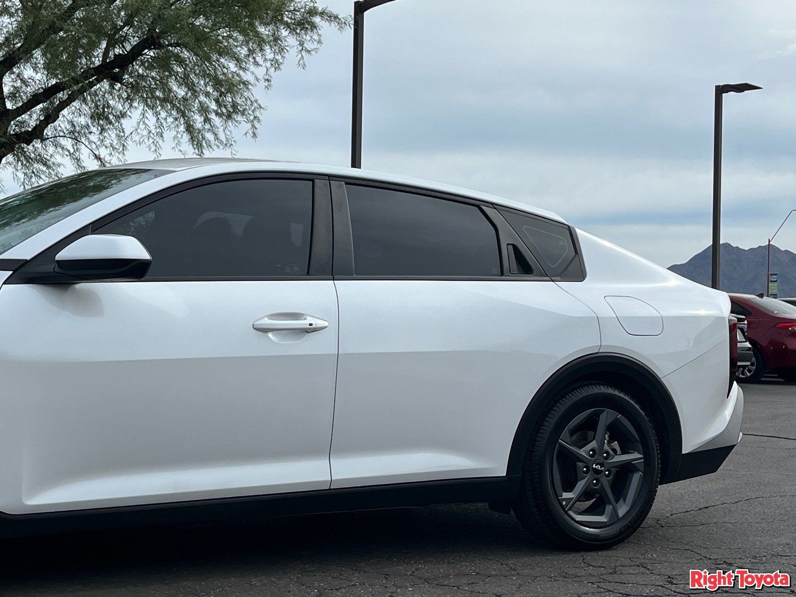Used 2025 Kia K4 FWD image 9