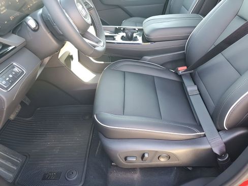 New 2026 Buick Enclave Preferred w/ Power Package image 32