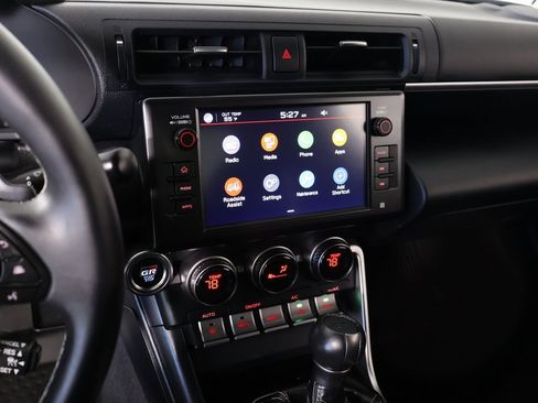 Used 2023 Toyota GR86 Premium w/ ALL Weather Mat Package (TMS) image 5