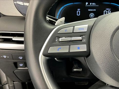 Used 2025 Hyundai Palisade SEL AWD/4WD image 18